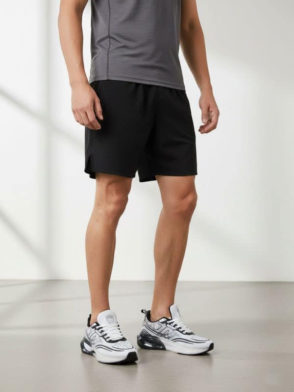 کفش ساکونی saucony دیسکی سفید مشکی راحت و نرم باشگاهی روزمره