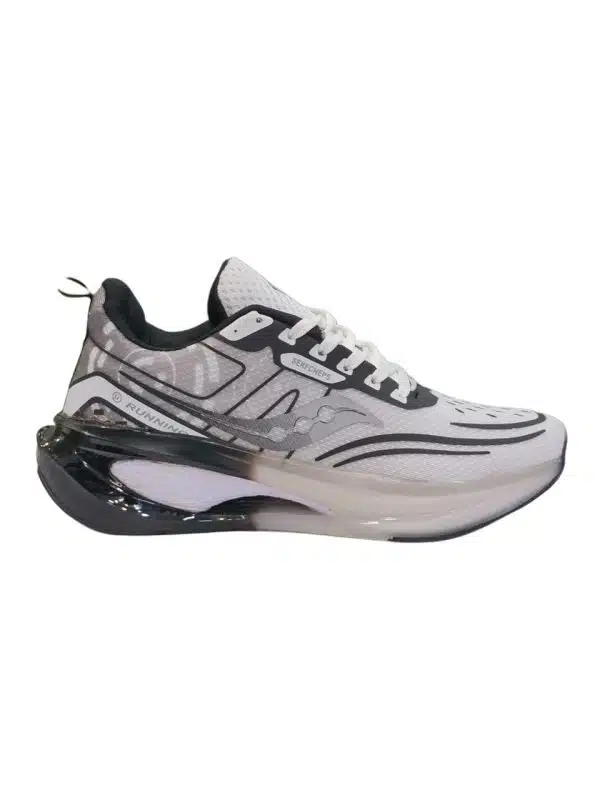 کفش ساکونی saucony دیسکی سفید مشکی راحت و نرم باشگاهی روزمره